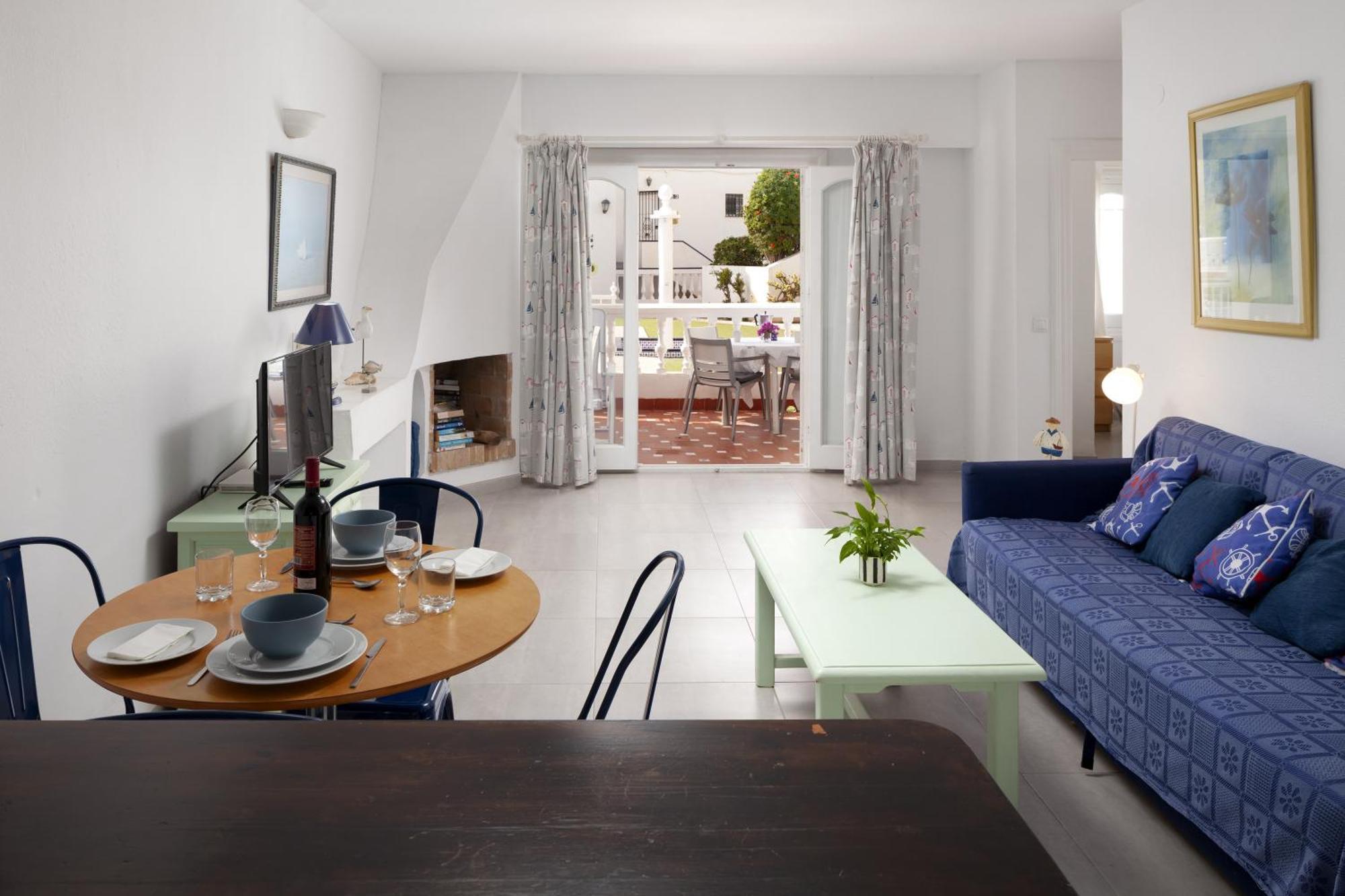 Bright Spacious 1 Bed Apartment Nerja Exterior photo