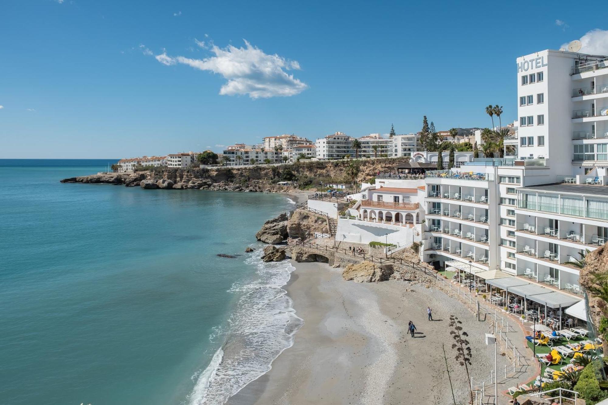 Bright Spacious 1 Bed Apartment Nerja Exterior photo
