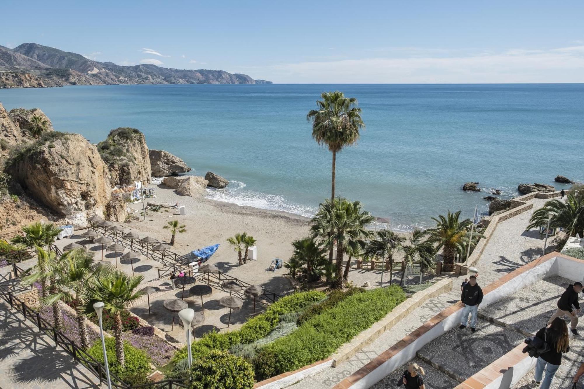 Bright Spacious 1 Bed Apartment Nerja Exterior photo